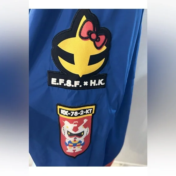 Hello Kitty X atsuko Gundam Sanrio Red Blue Bomber Medium *flaw* Read* - Picture 4 of 11